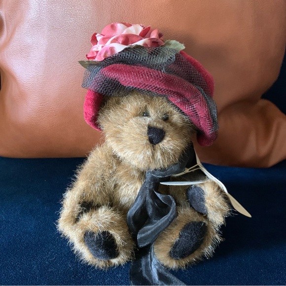 Vintage Boyds Bears Sylvia G. Bearimore Teddy Bear - Picture 1 of 5